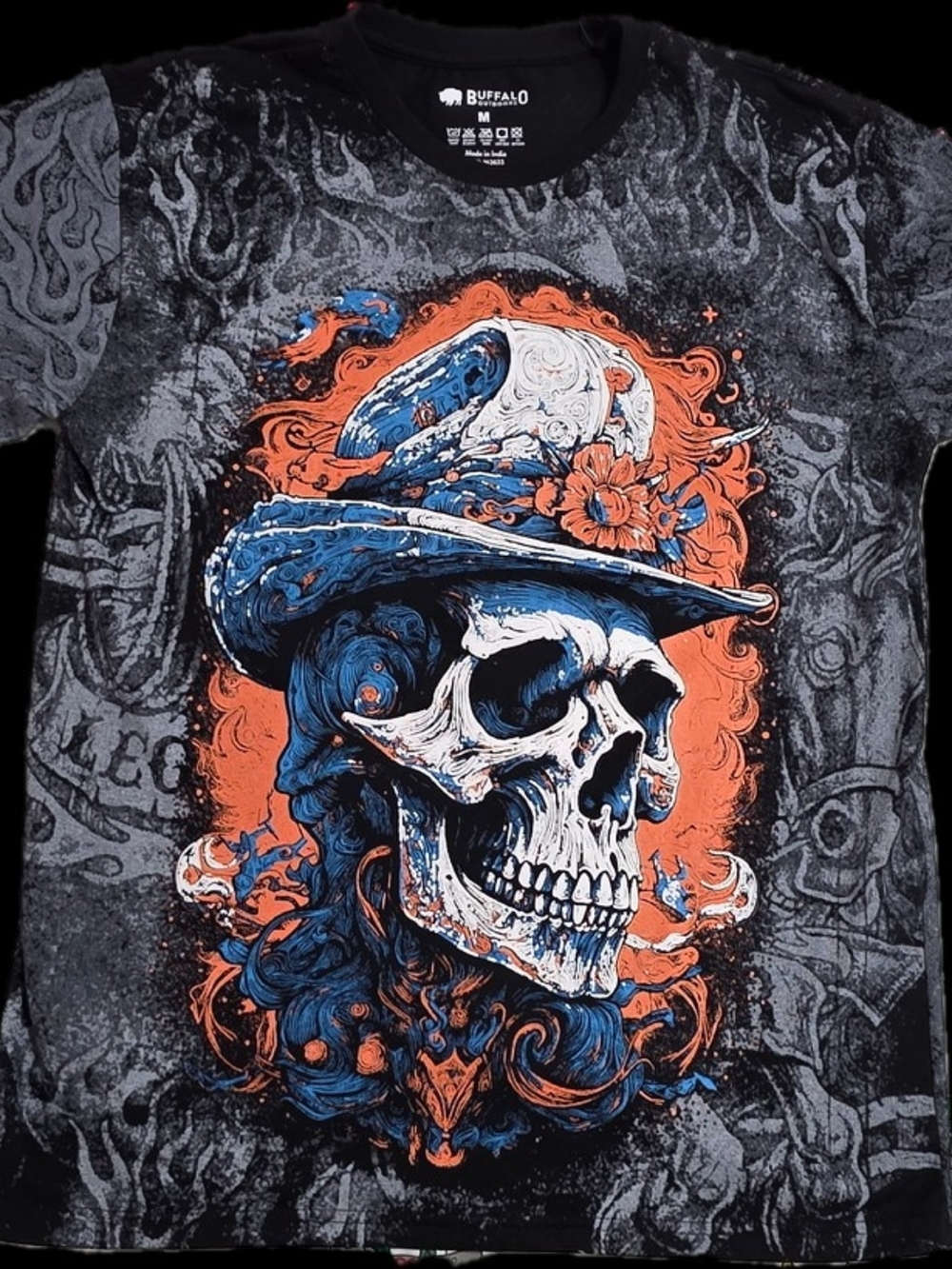 🎃 MEDIUM - Buffalo David Bitton Black Tee with Blue & Orange Skull Graphic